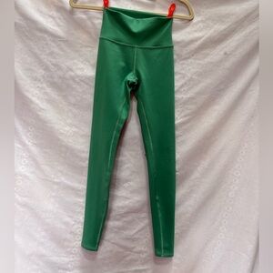 ALO size XXS Green High-Waisted Leggings